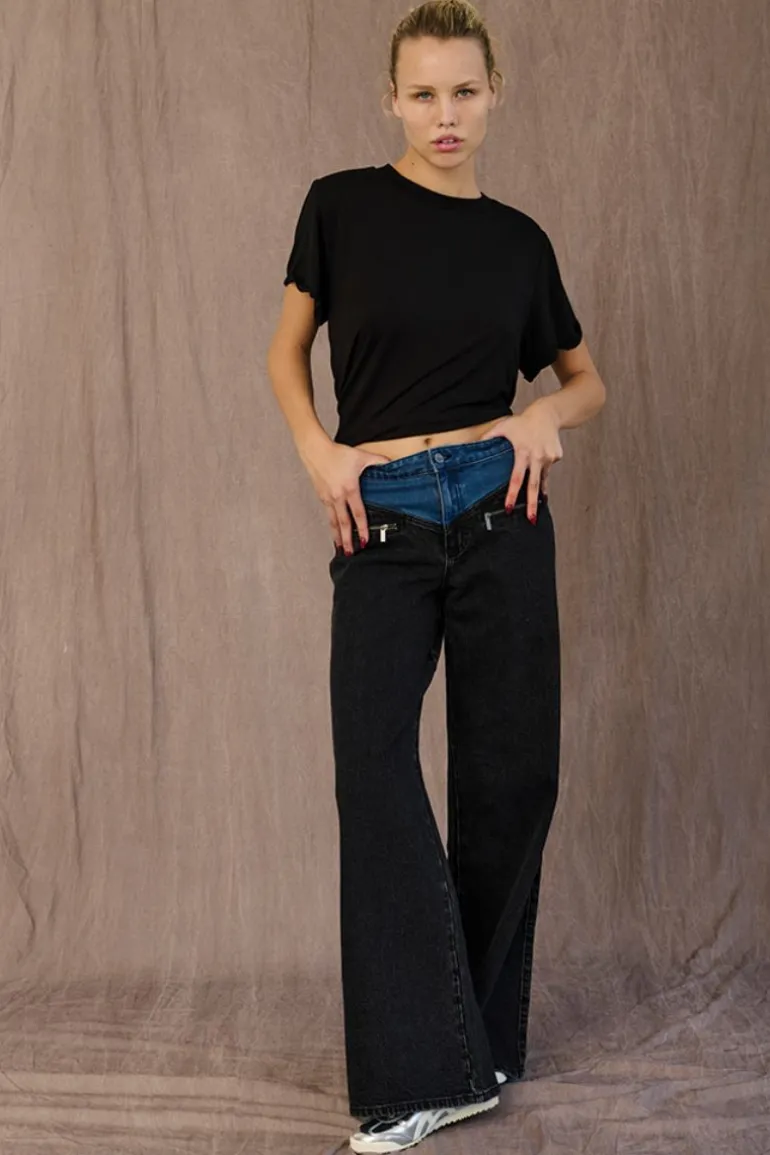 Pants<CULT MIA AVA JEAN IN DOYERS ST Doyers St.