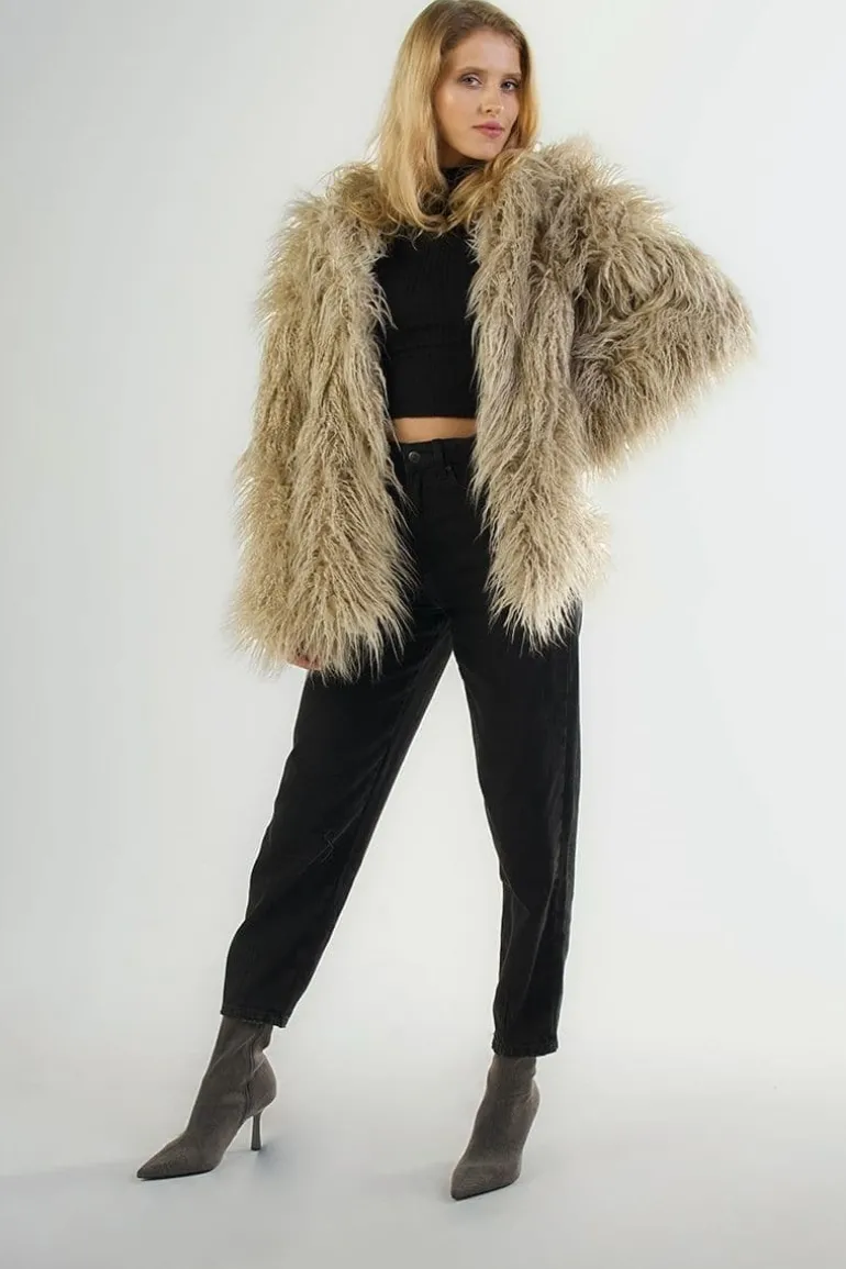 Jackets<CULT MIA FAUX FUR JACKET Beige