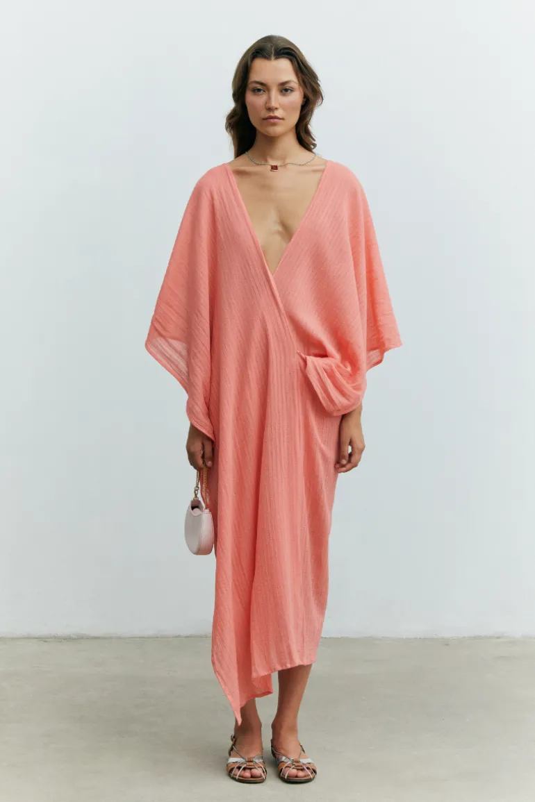 Dresses | Midi Dresses<CULT MIA BERRY RELAXED V-NECK KAFTAN Ice Strawberry