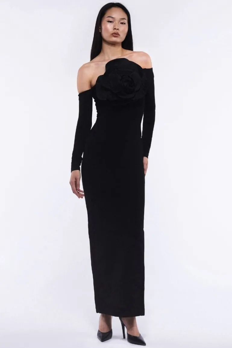 Dresses<CULT MIA CHARLOTTE ROSE MAXI DRESS Black