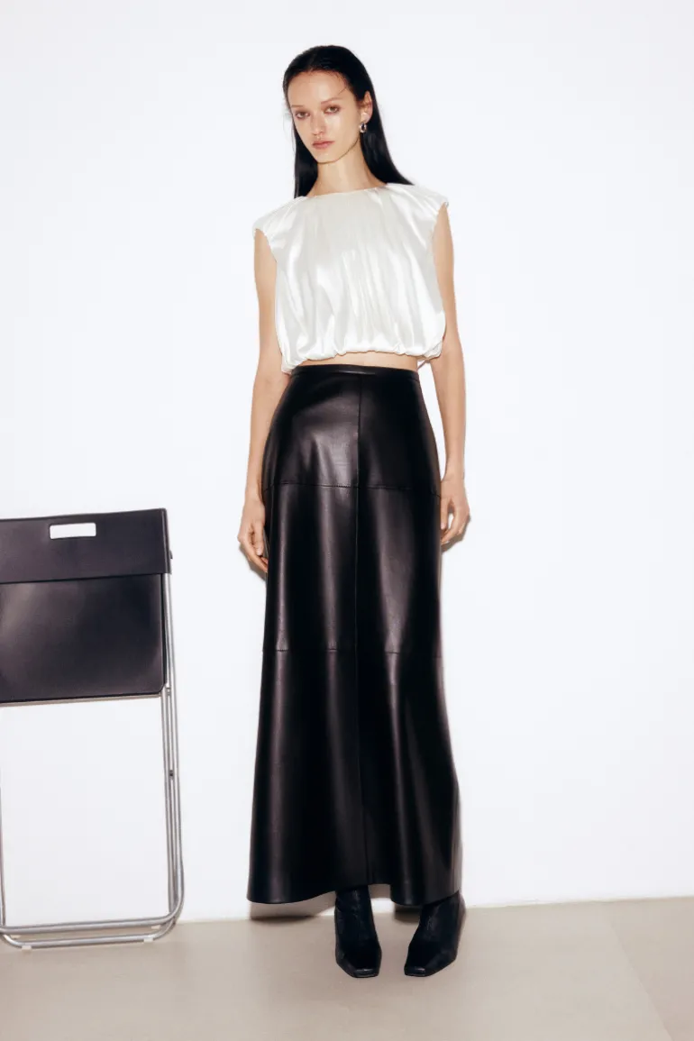 Skirts<CULT MIA FAUX LEATHER MIDI SKIRT Black