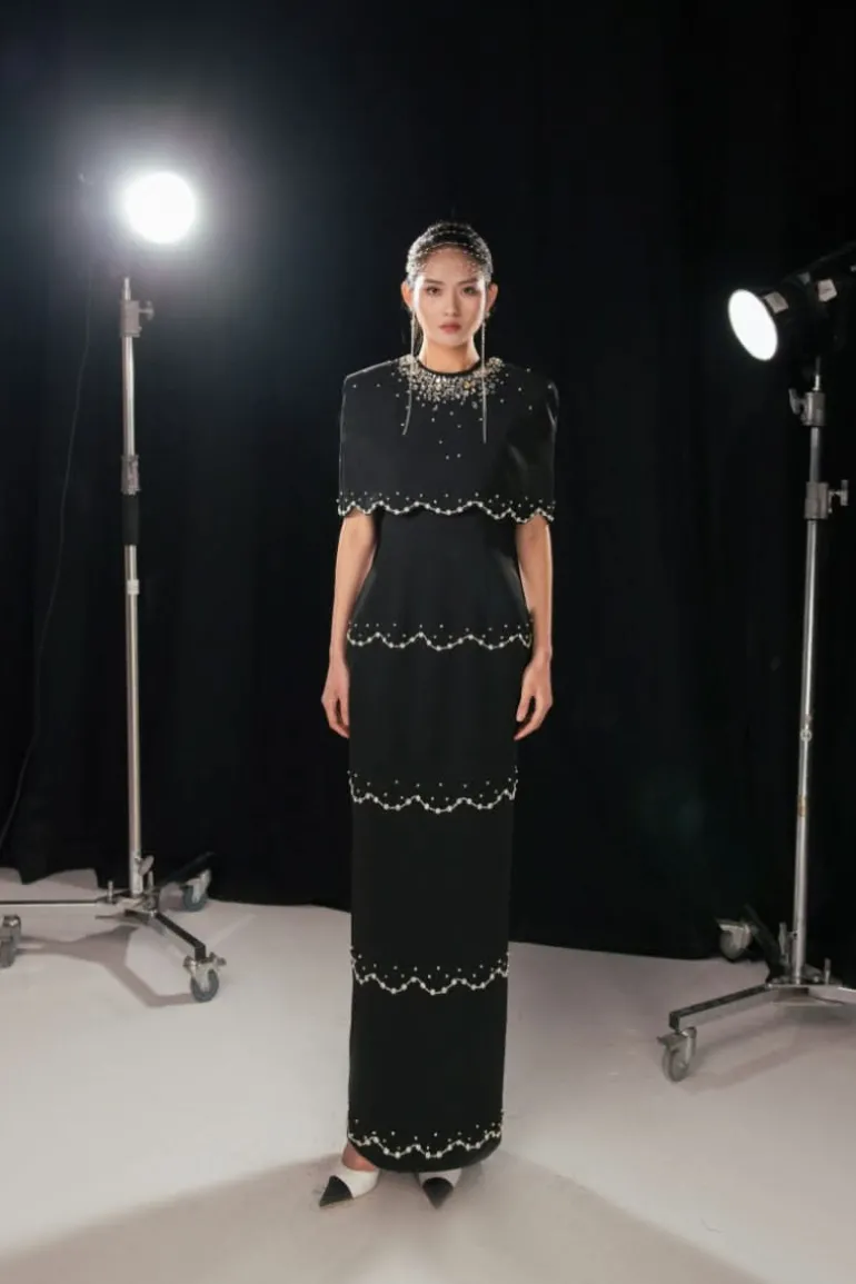 Dresses | Gowns<CULT MIA SPARKLING MAXI DRESS Black