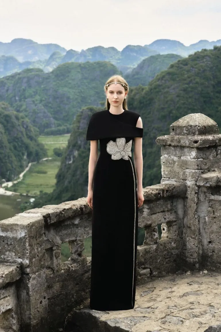 Dresses | Gowns<CULT MIA STONE ORCHID ASYMMETRIC SHOULDER GOWN AND CAPE Black