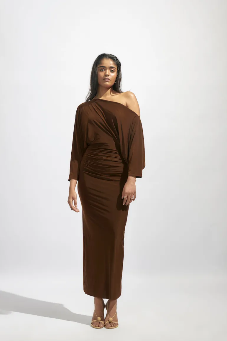 Dresses | Midi Dresses<CULT MIA CALLIE MIDI DRESS Chocolate Brown