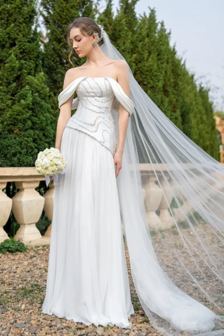 Dresses | Gowns<CULT MIA X 21SIX HELENA TAFFETA PLEATED GOWN White