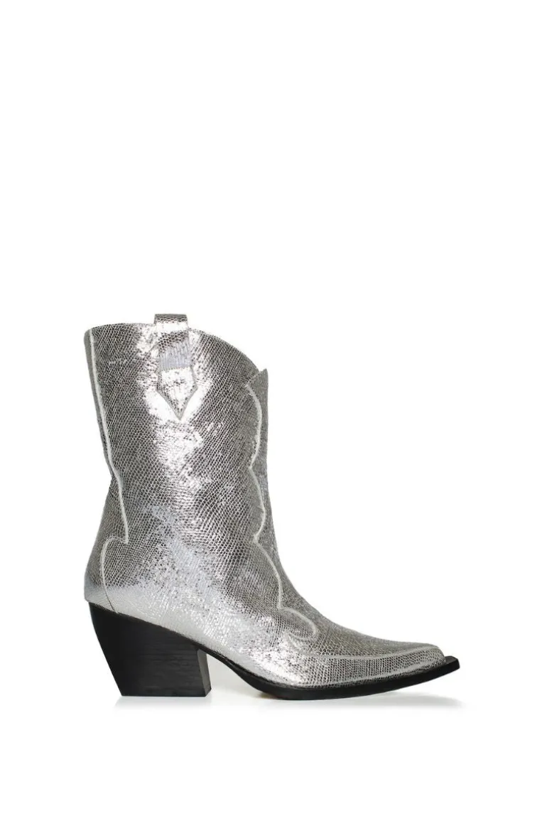 Boots<CULT MIA DALLAS COWBOY BOOTS IN Silver