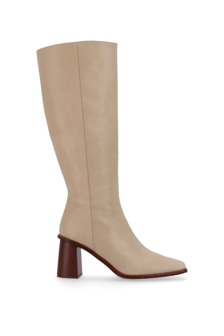Boots<CULT MIA EAST CREAM LEATHER BOOTS