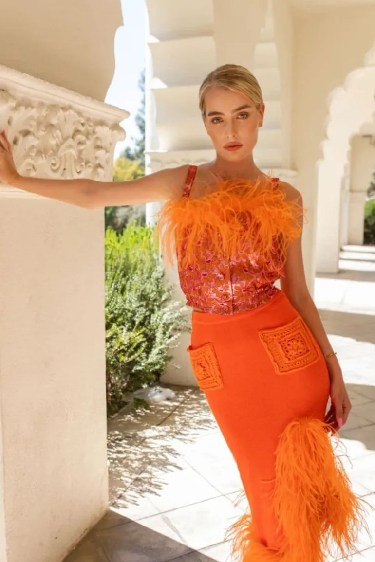Skirts<CULT MIA FEATHER-DETAILED KNIT MIDI SKIRT Orange