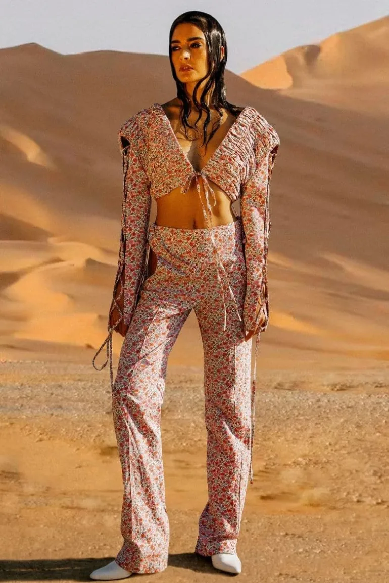 Blazers<CULT MIA FLORAL CROPPED BLAZER Pink
