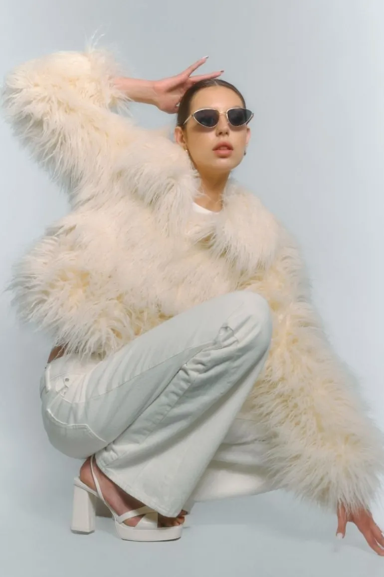 Jackets<CULT MIA FLUFFY FAUX FUR JACKET IN ECRU Cream