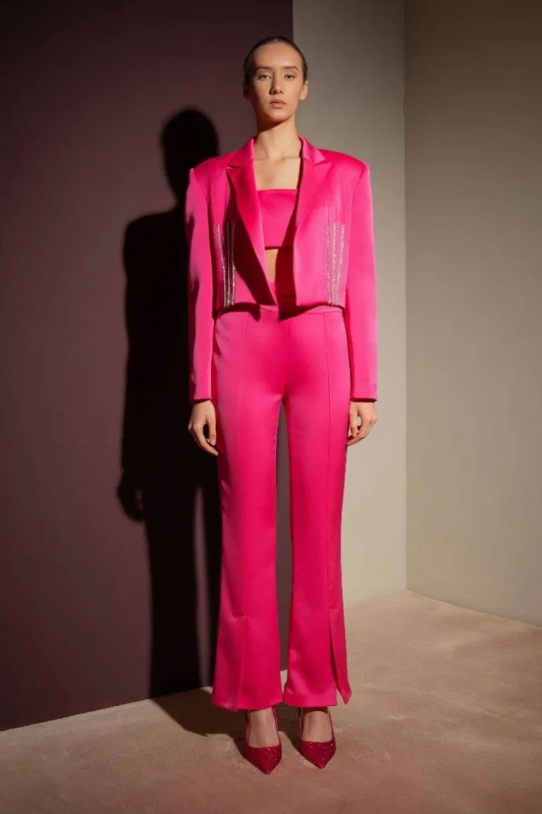 Tops<CULT MIA CROPPED TOP Fuchsia