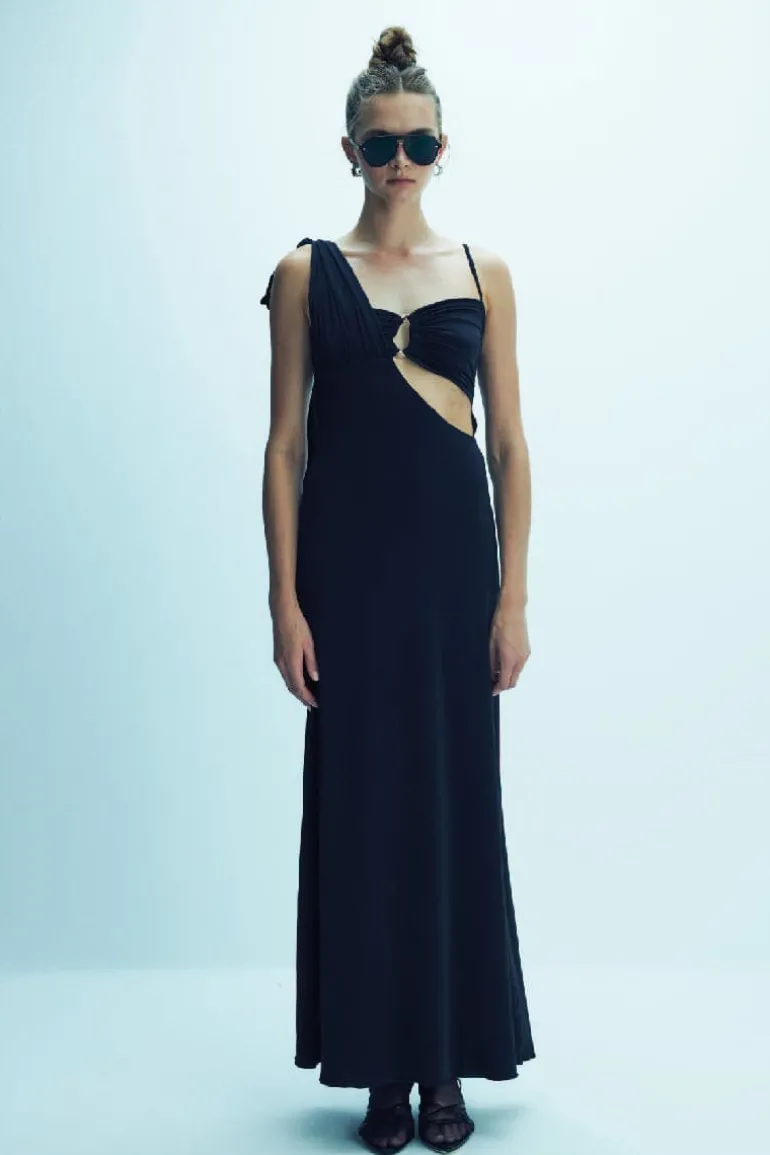 Dresses<CULT MIA GRACE JERSEY ASYMMETRIC LONG DRESS Black