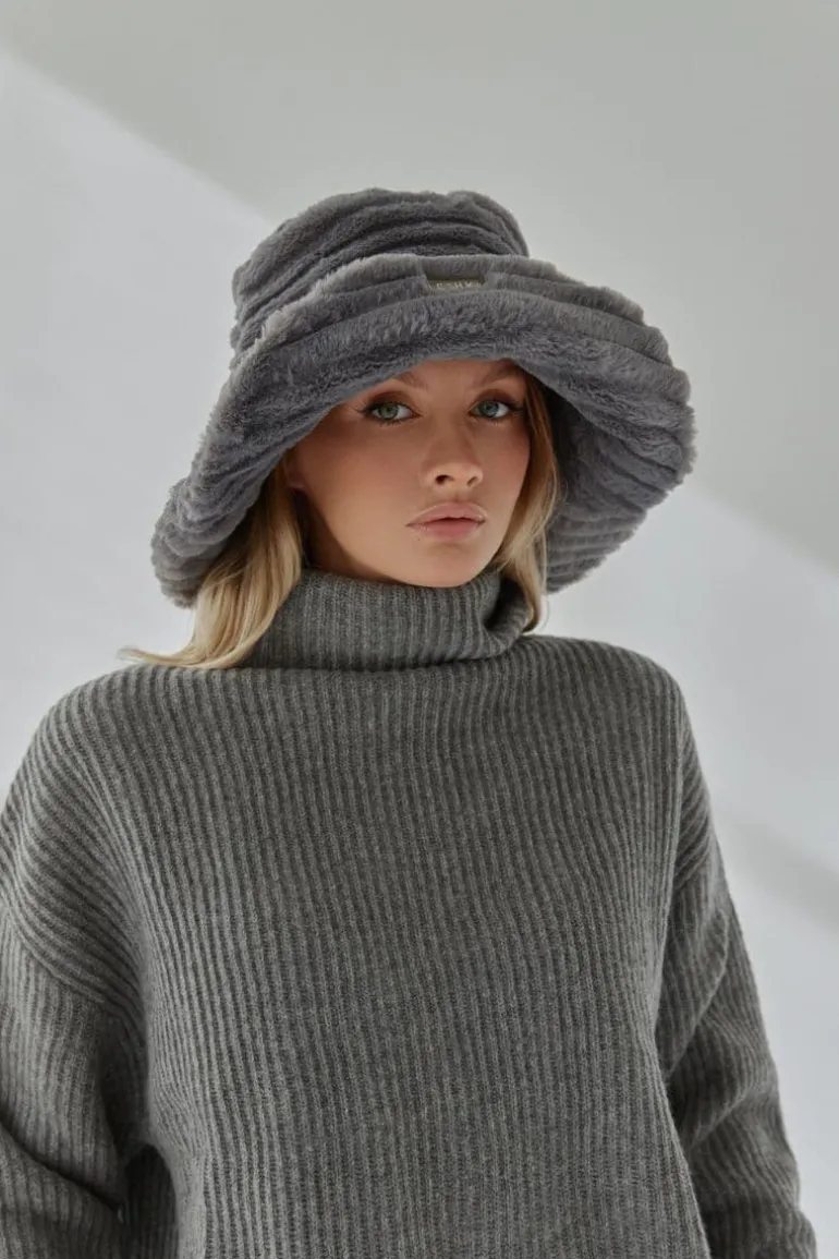 Hats<CULT MIA FAUX-FUR BUCKET HAT Gray
