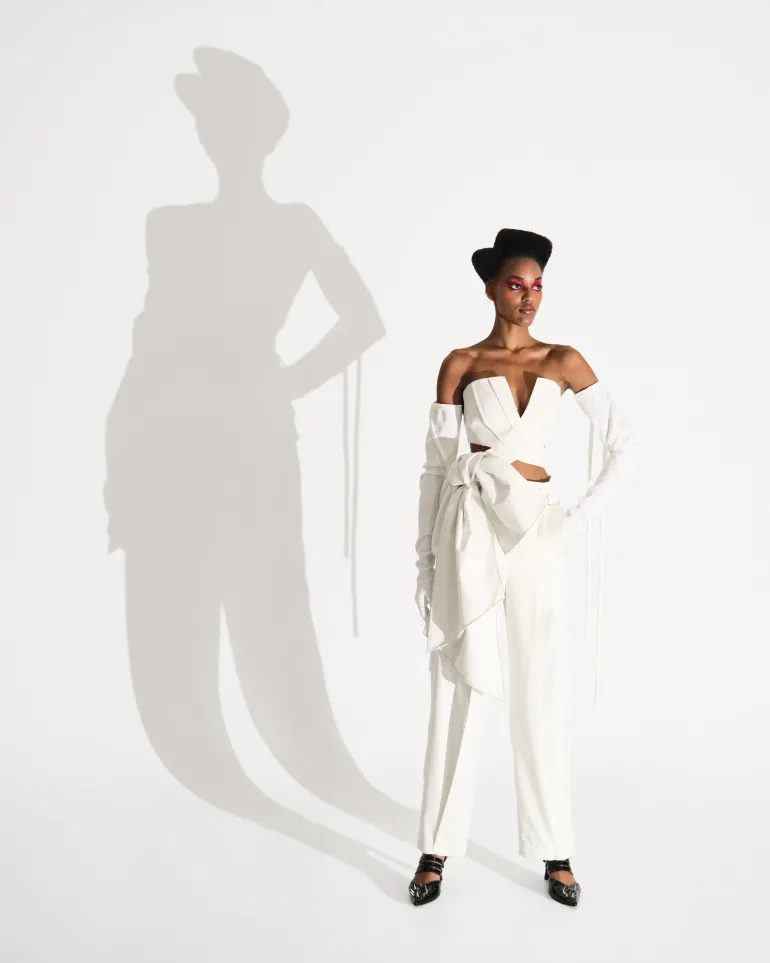 Pants<CULT MIA HIGH-RISE STRAIGHT-LEG PANTS White