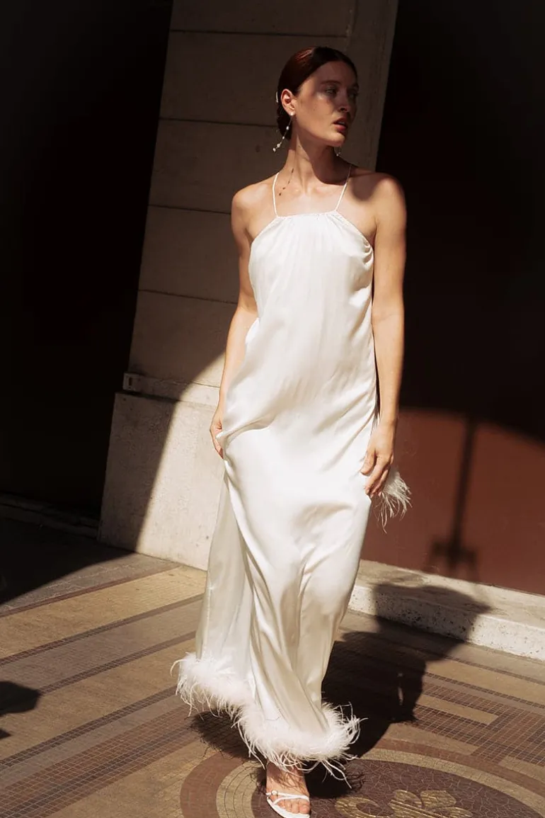 Dresses<CULT MIA BRIDE-TO-BE HALTER NECK SILK MAXI DRESS WITH REMOVABLE FEATHERS Ivory