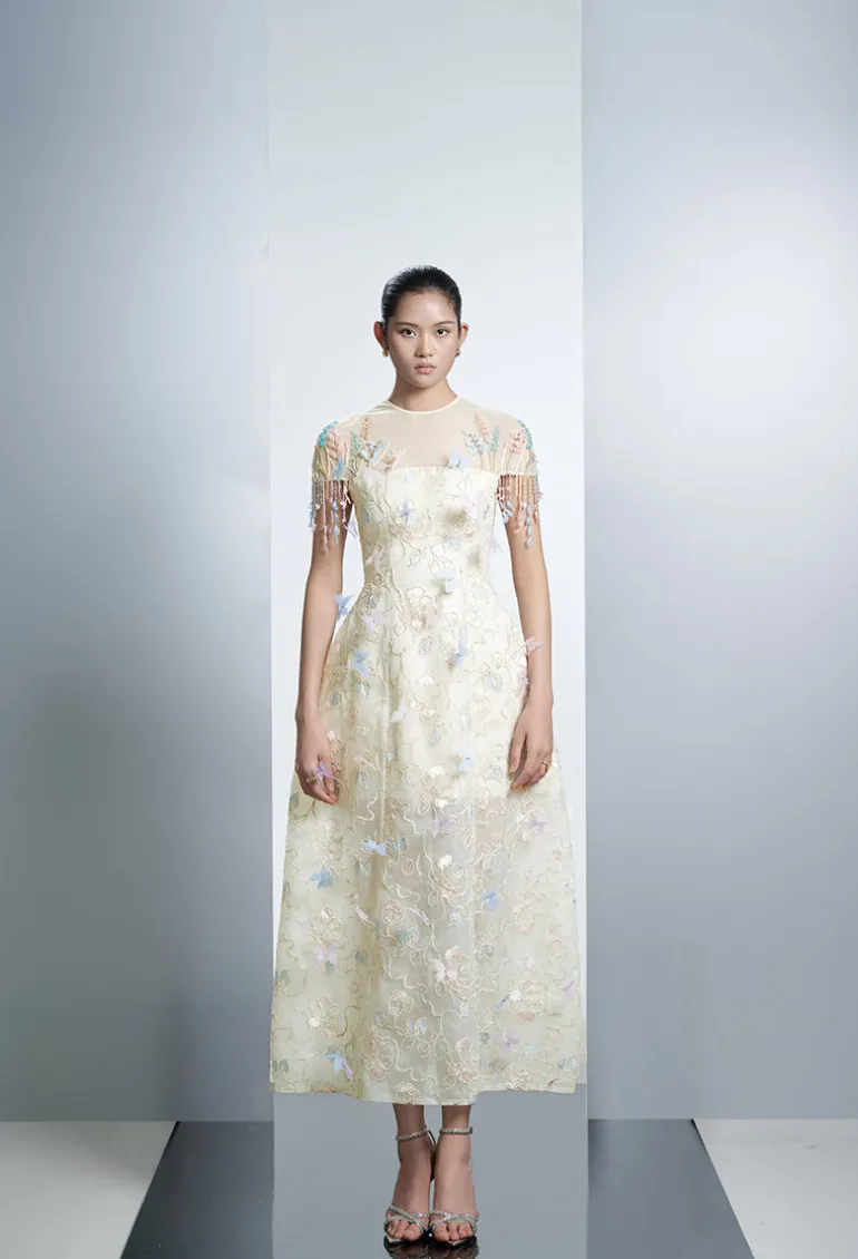 Dresses<CULT MIA IVORY FLORAL ORGANZA MAXI DRESS WITH COLORFUL BUTTERFLIES IN White