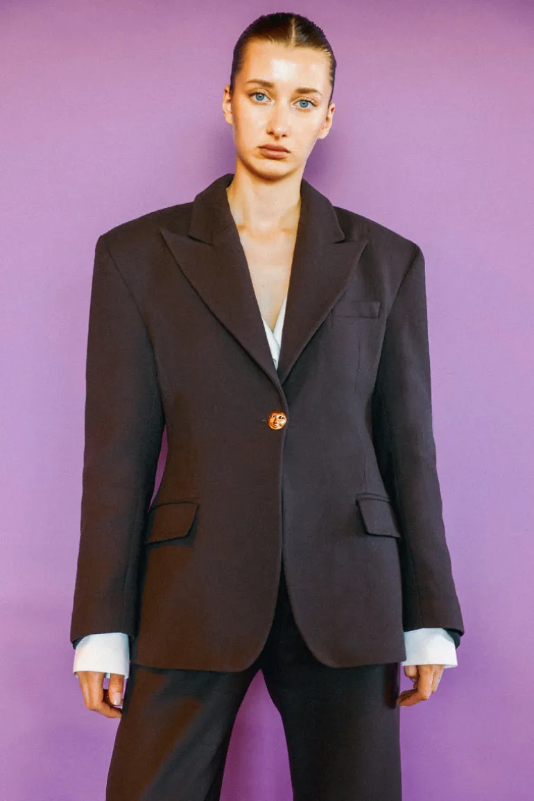 Jackets<CULT MIA JACQUELINE JACKET IN Black Bean