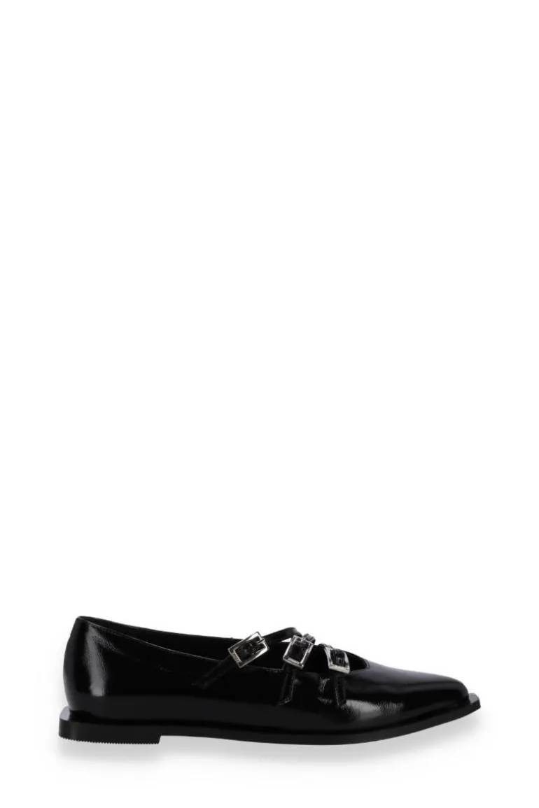 Flats<CULT MIA JIVE ONIX LEATHER BALLET FLATS IN BLACK