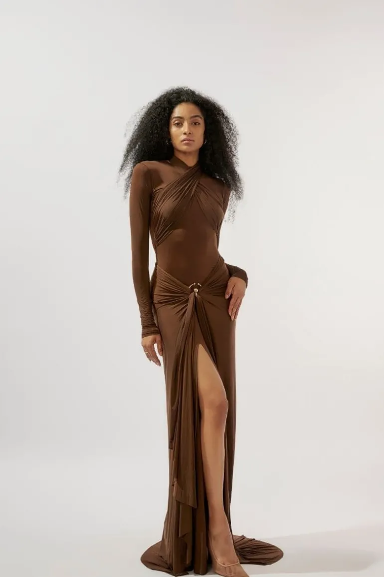 Dresses<CULT MIA JUNE FITTED MAXI DRESS Chocolate Brown
