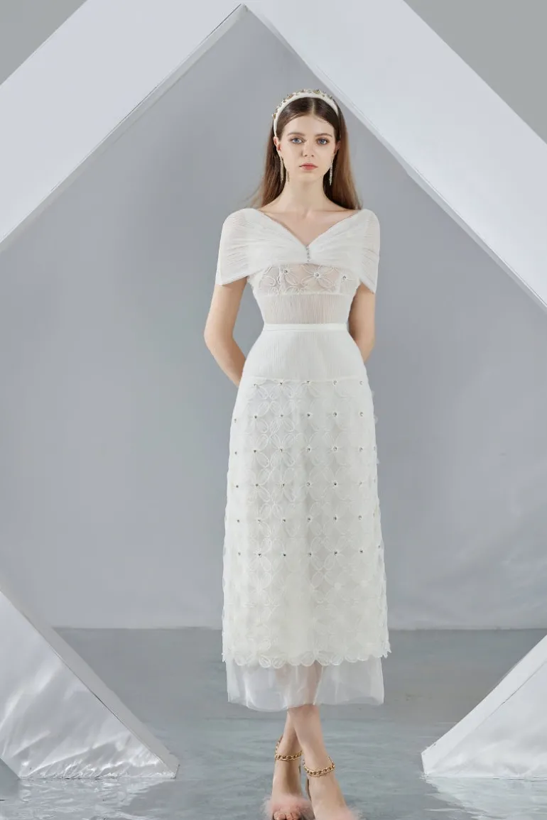 Dresses | Midi Dresses<CULT MIA KENNA CAPE SLEEVED ORGANZA MIDI DRESS White