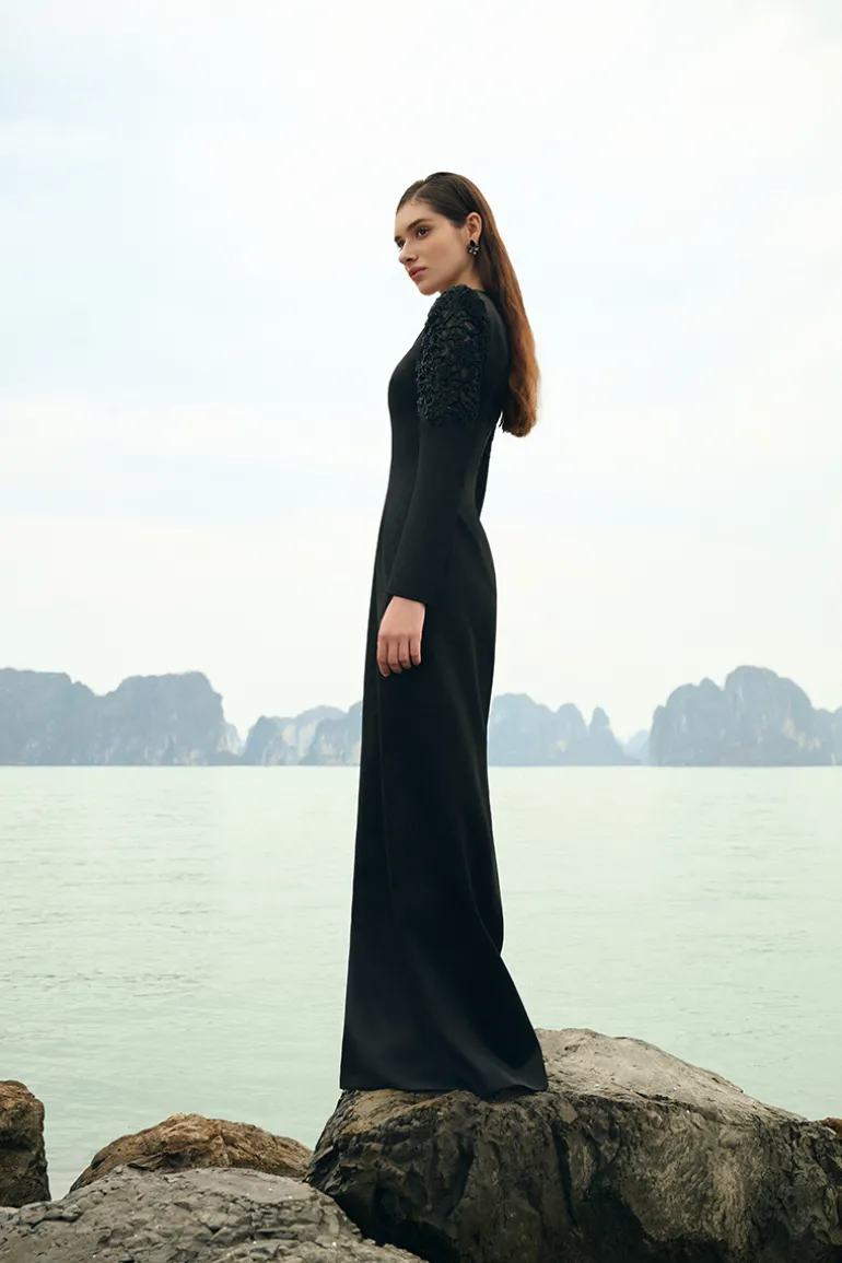 Dresses | Gowns<CULT MIA LYCRA TAFFETA GOWN Black