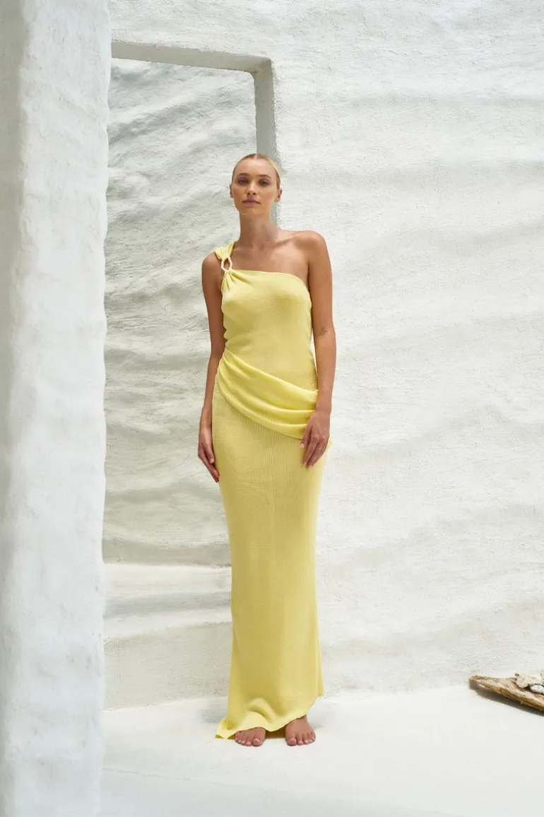 Dresses<CULT MIA LYN ONE-SHOULDER MAXI DRESS Carambolo