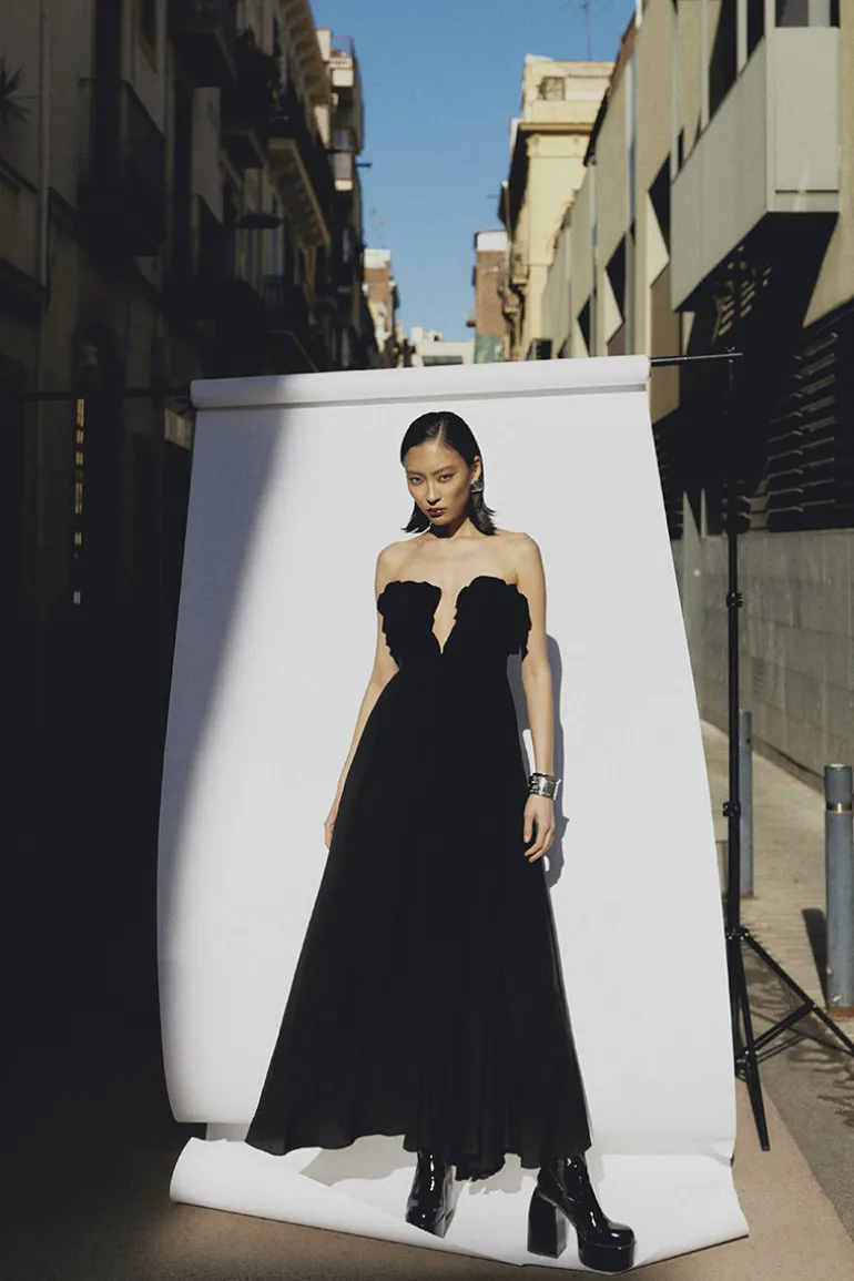 Dresses<CULT MIA MARIA MAXI DRESS Black