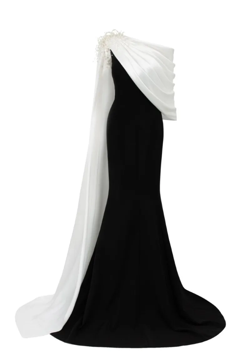 Dresses | Gowns<CULT MIA NEGIN CREPE AND SILK FISHTAIL GOWN Black