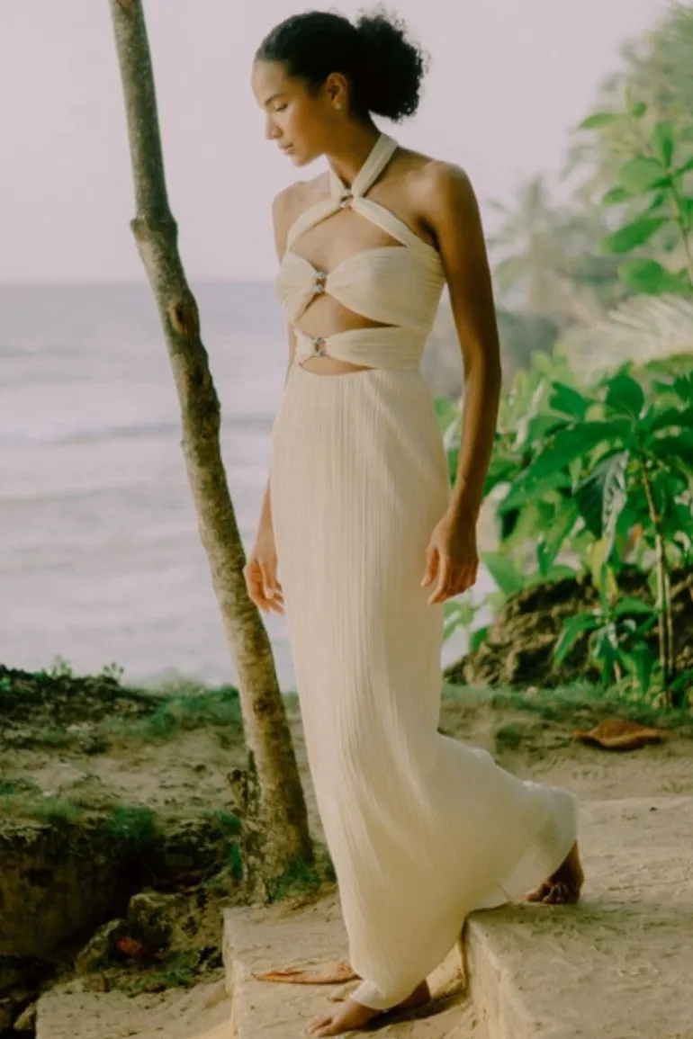 Dresses<CULT MIA PALMERAL FITTED MAXI DRESS Off White