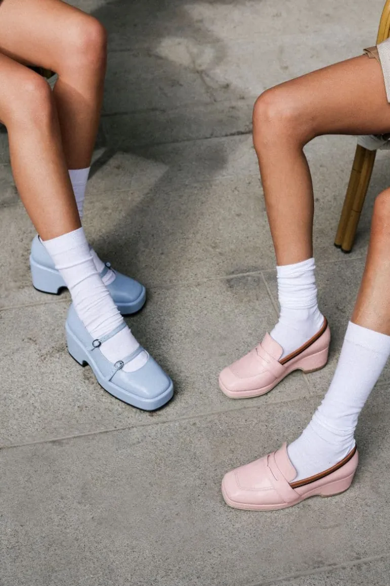 Flats<CULT MIA PENNY LEATHER LOAFERS Pink