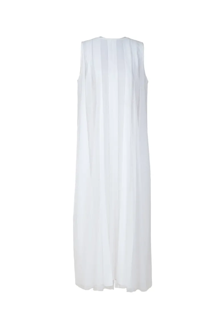 Dresses<CULT MIA PLEATED DRESS IN White