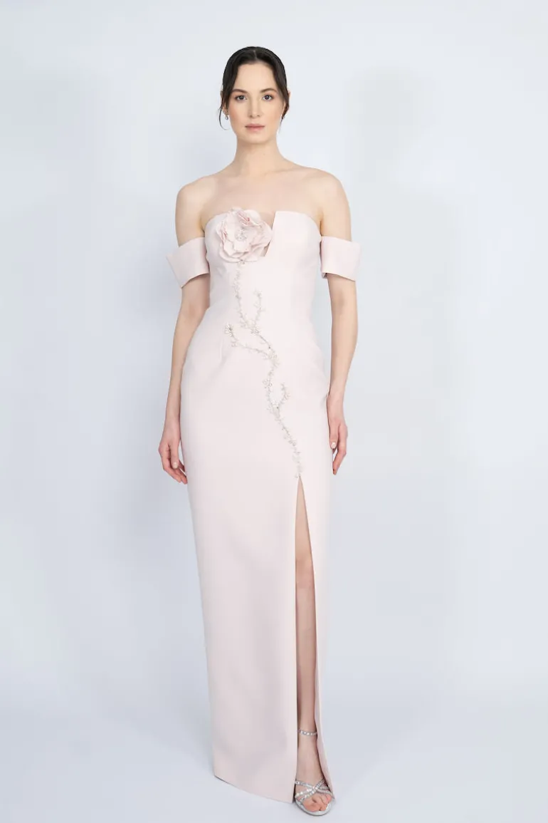 Dresses<CULT MIA OFF-SHOULDER LONG DRESS Powder