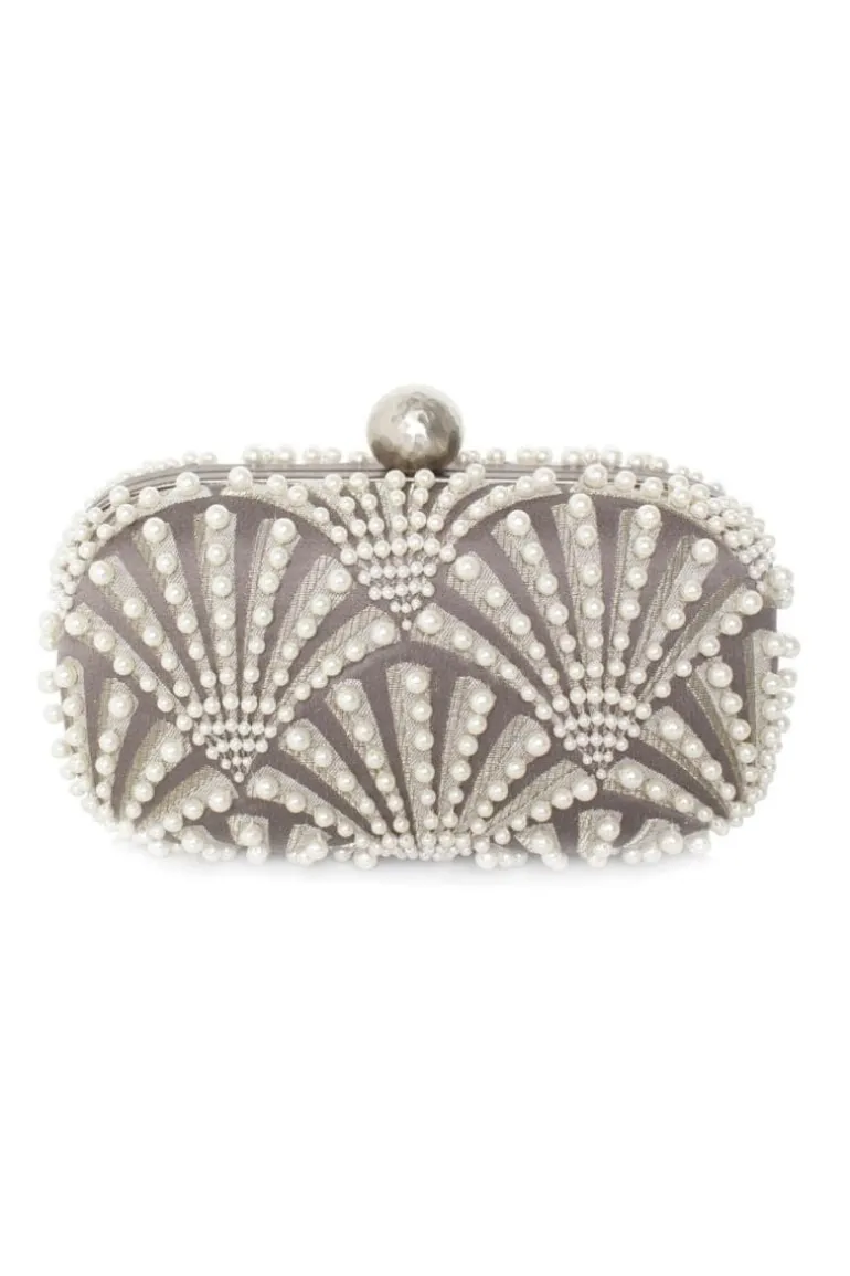 Clutch Bags<CULT MIA SCALLOPS EMBELLISHED PEARL BOX Silver
