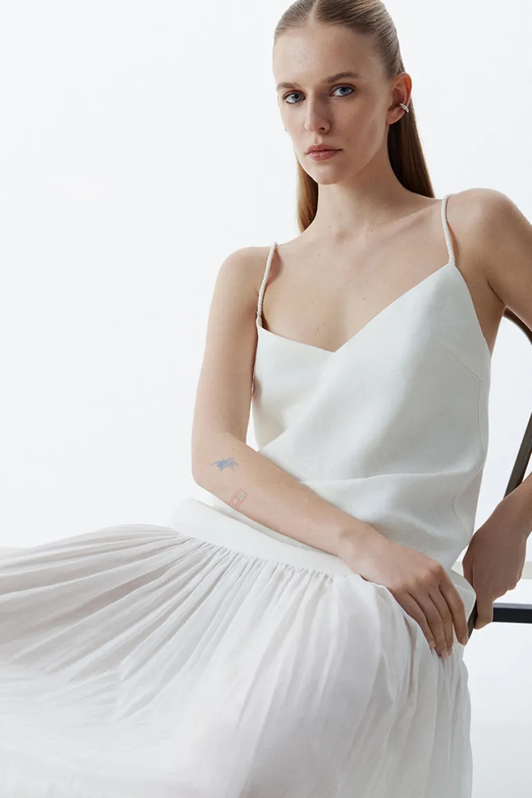 Dresses | Midi Dresses<CULT MIA SHIFT OPEN BACK MAXI DRESS White