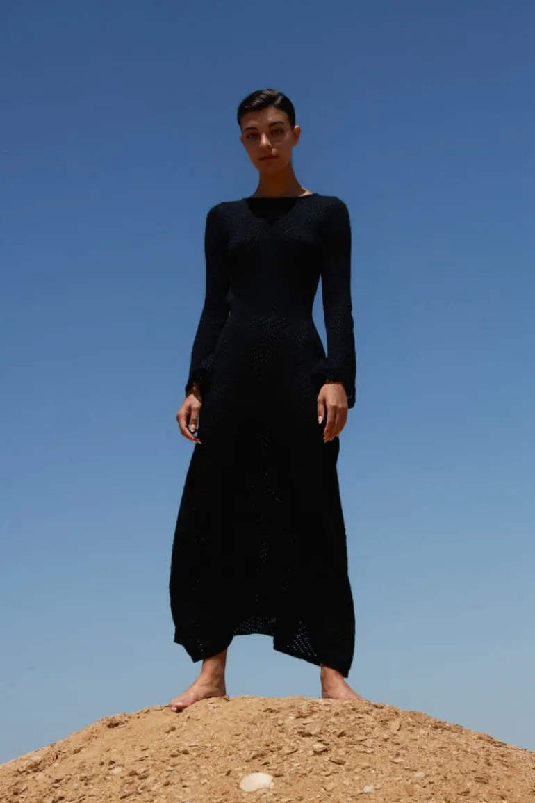 Dresses<CULT MIA SOL BACKLESS MAXI DRESS Black