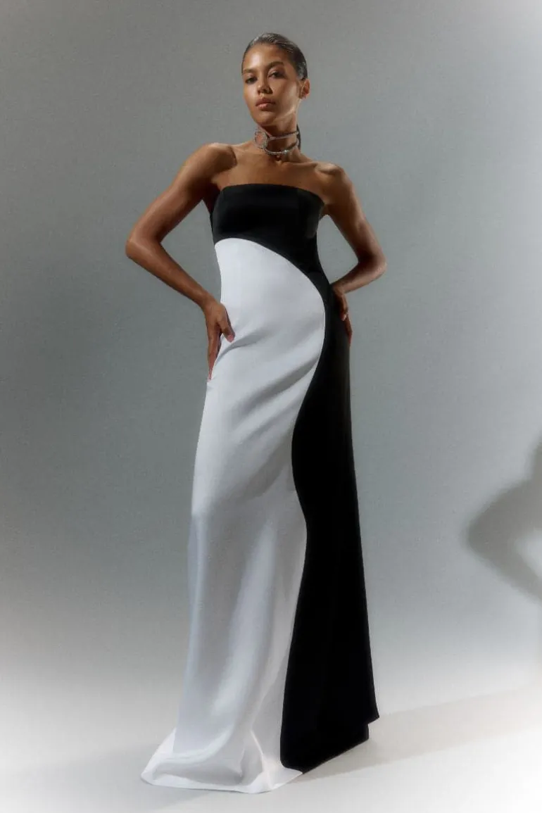 Dresses<CULT MIA STRAPLESS TWO-TONED MAXI DRESS White/Black