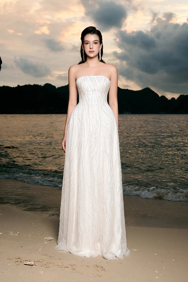 Dresses | Gowns<CULT MIA STRAPLESS WAVY CRYSTAL EMBELLISHED DRESS White
