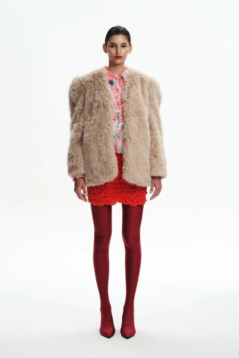 Jackets<CULT MIA FAUX FUR JACKET Tan