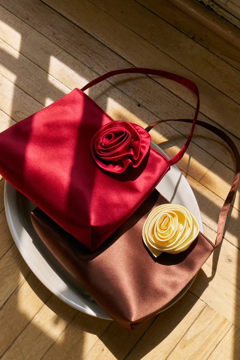 Shoulder Bags<CULT MIA TUSCAN ROSE SILK HANDBAG IN RED Ruby Red
