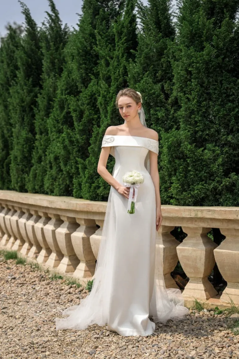 Dresses<CULT MIA VIRGINIA SILK SATIN PEARL MAXI DRESS White