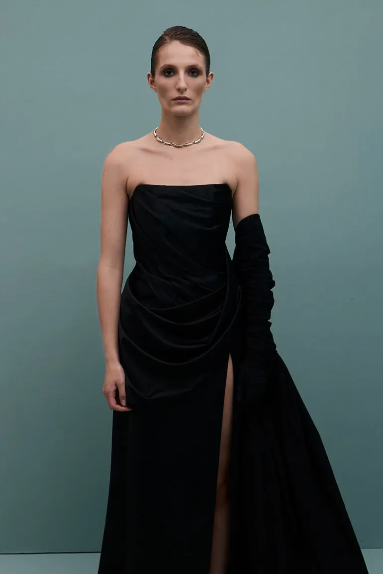 Dresses | Gowns<CULT MIA VIVID GOWN IN Black