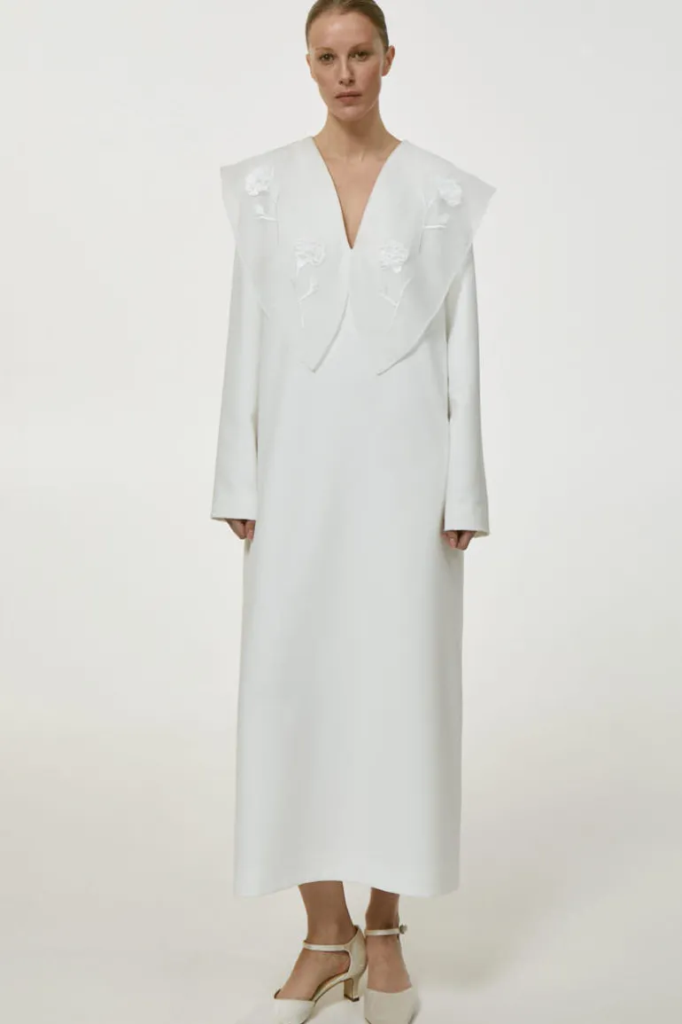 Dresses | Midi Dresses<CULT MIA BLUEDOTTLE MIDI DRESS White