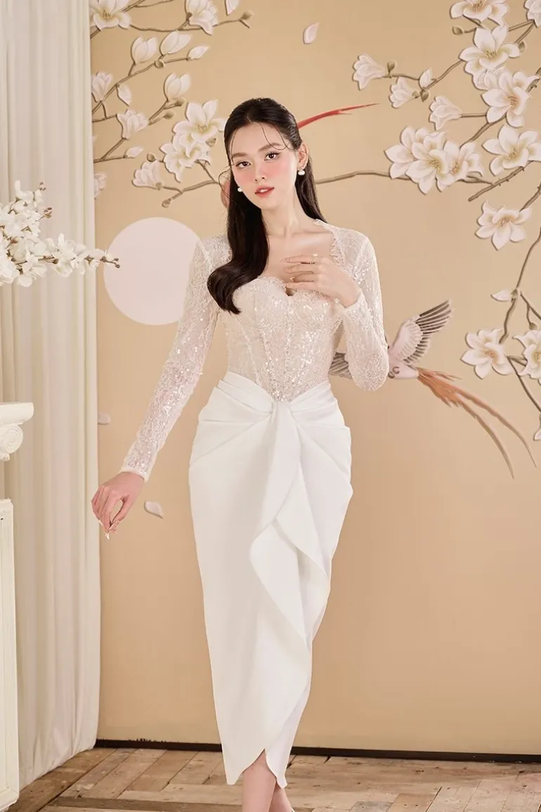 Dresses | Midi Dresses<CULT MIA CORSET PLEATED FLAP MIDI DRESS White