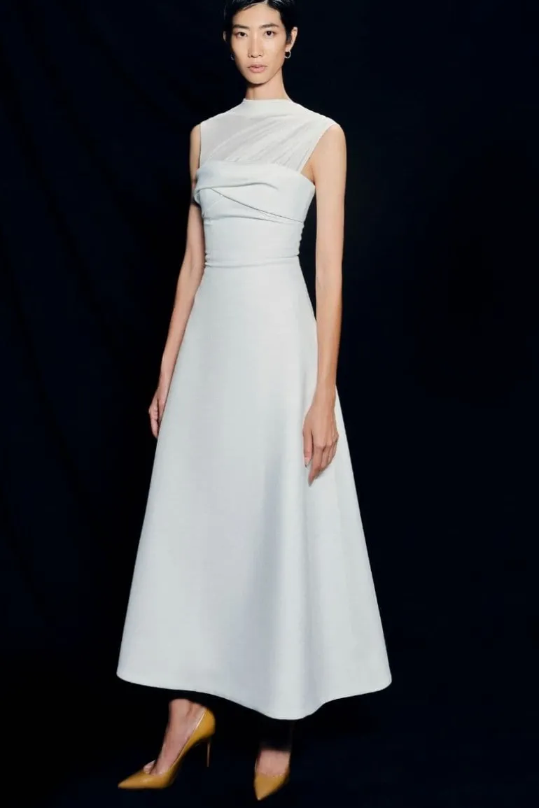 Dresses<CULT MIA PLEATING SHOULDER MAXI DRESS White